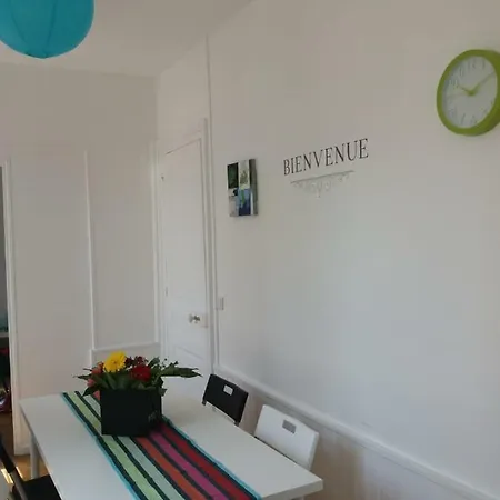 Belle Maison Normande Au Centre-ville De Сasa de vacaciones